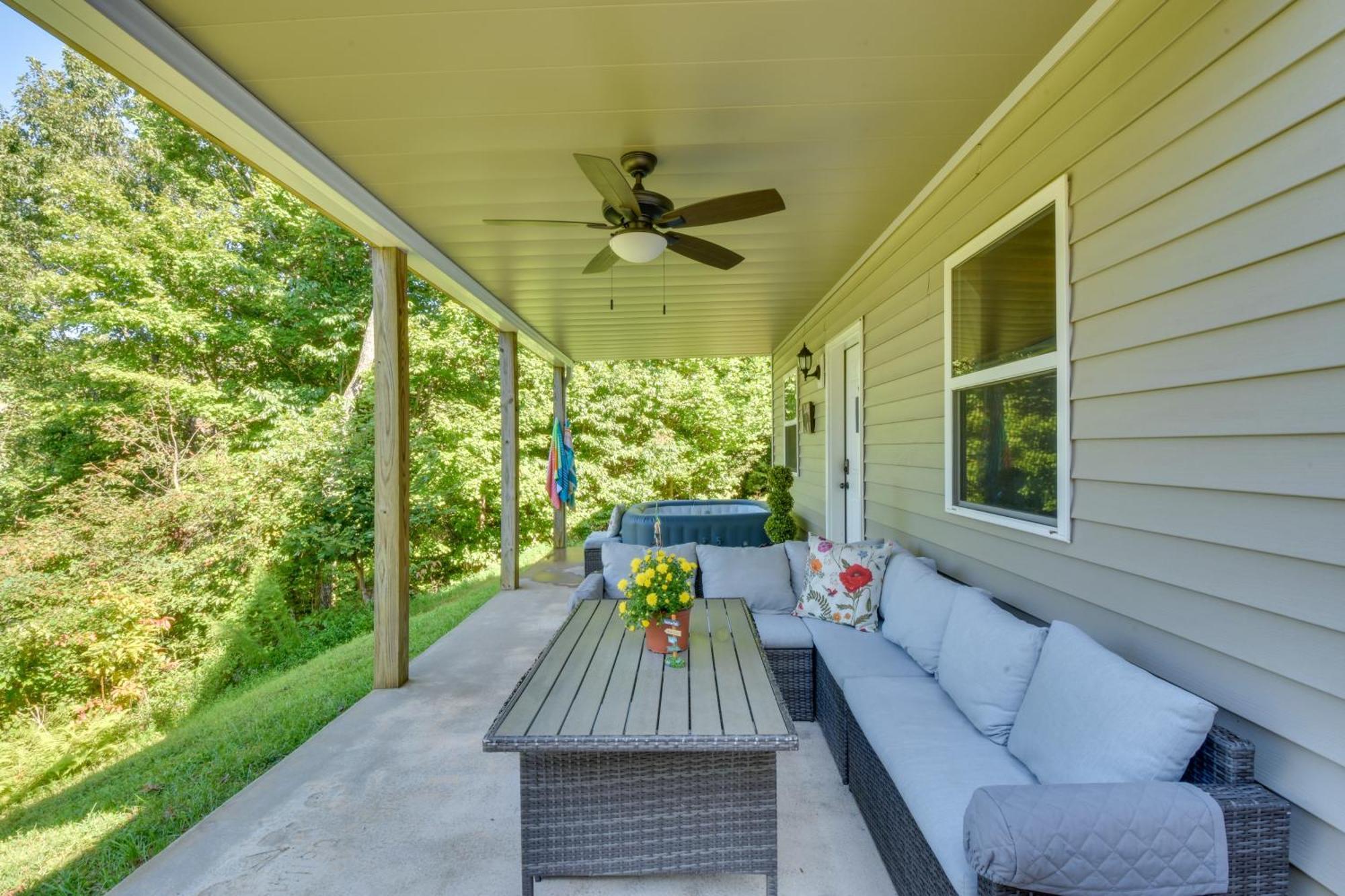 Lakemont Retreat Game Room, Hot Tub, And Mtn Views! Esterno foto