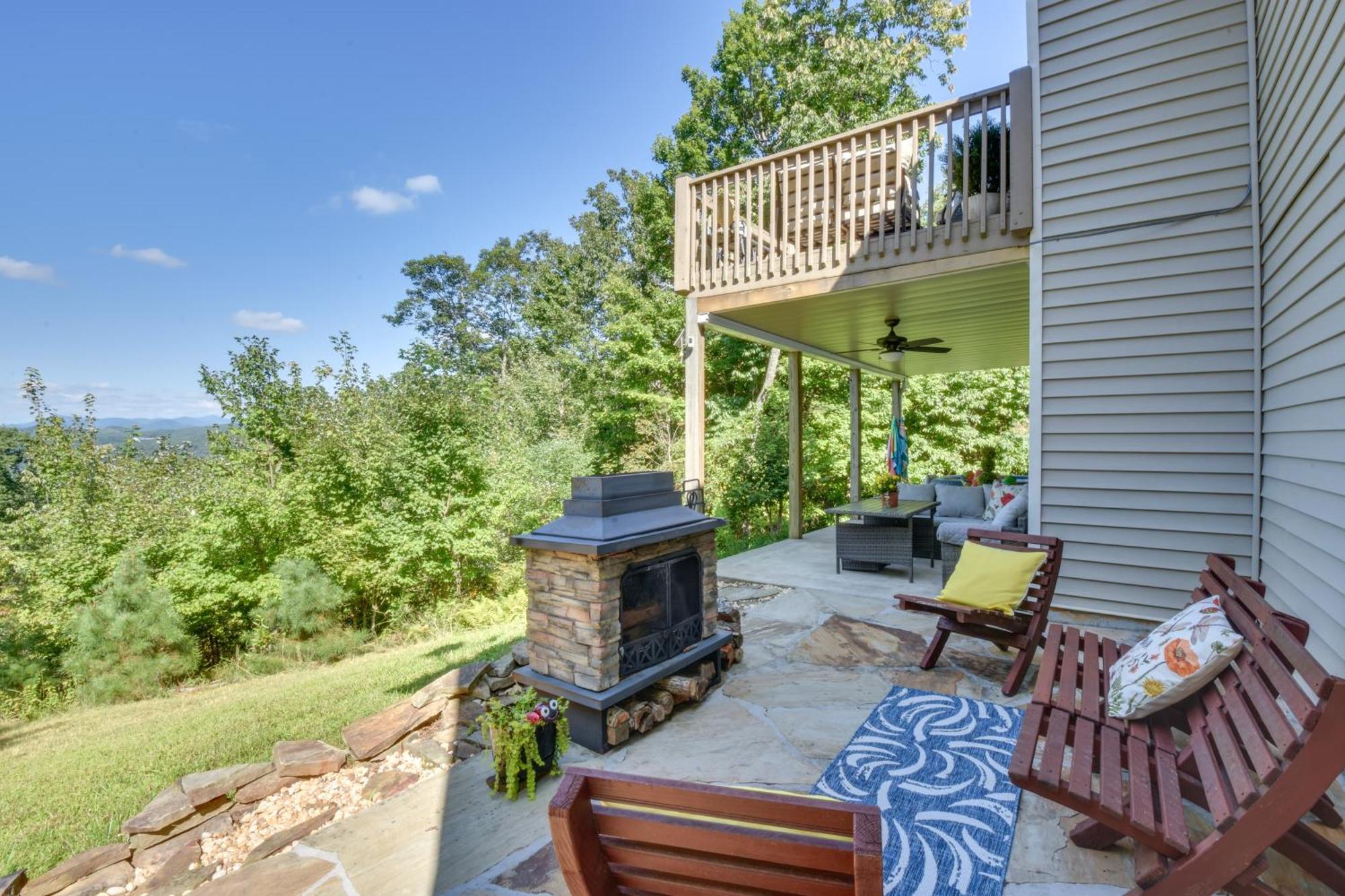 Lakemont Retreat Game Room, Hot Tub, And Mtn Views! Esterno foto